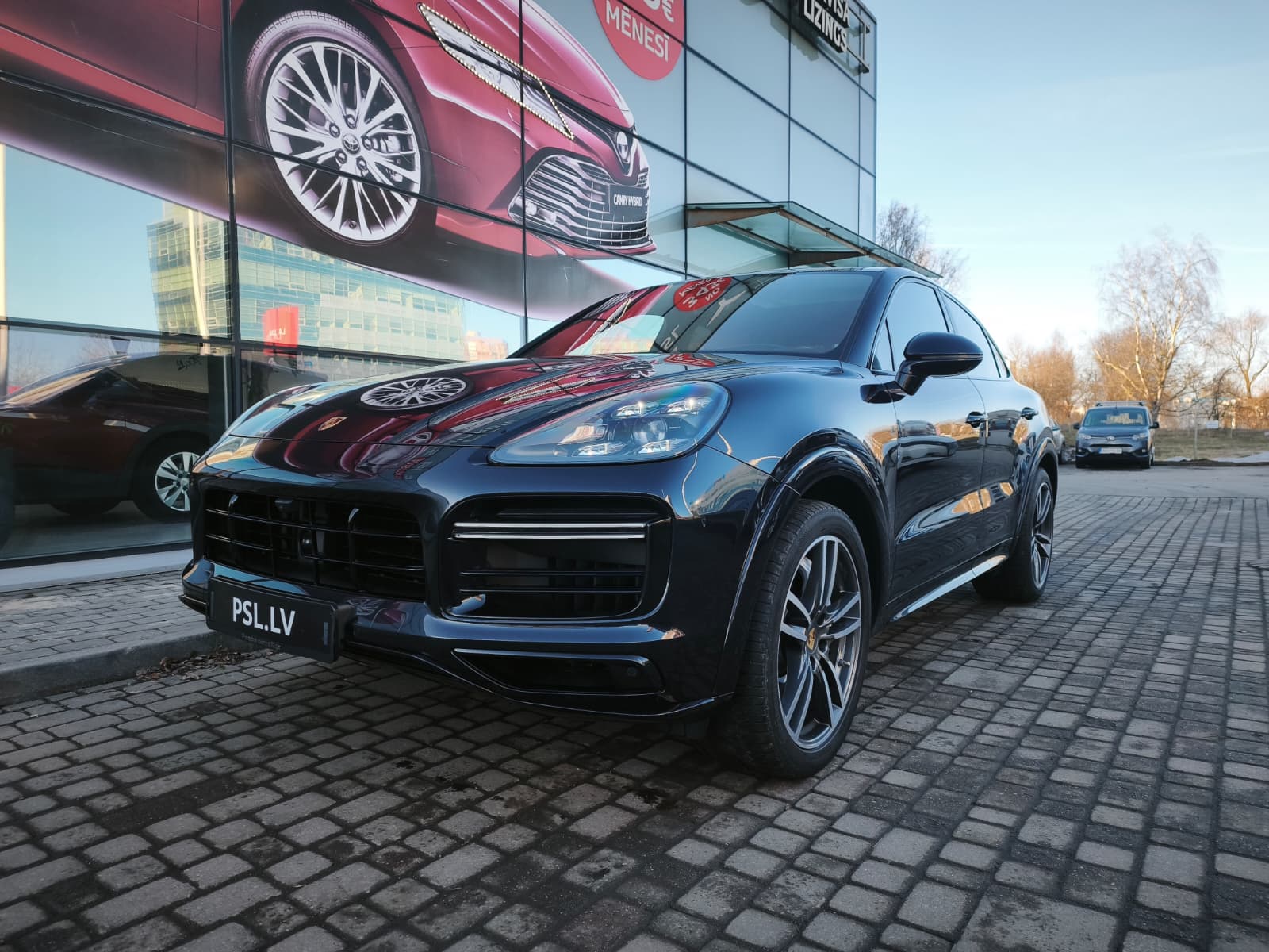 Read more about the article Porsche Cayenne