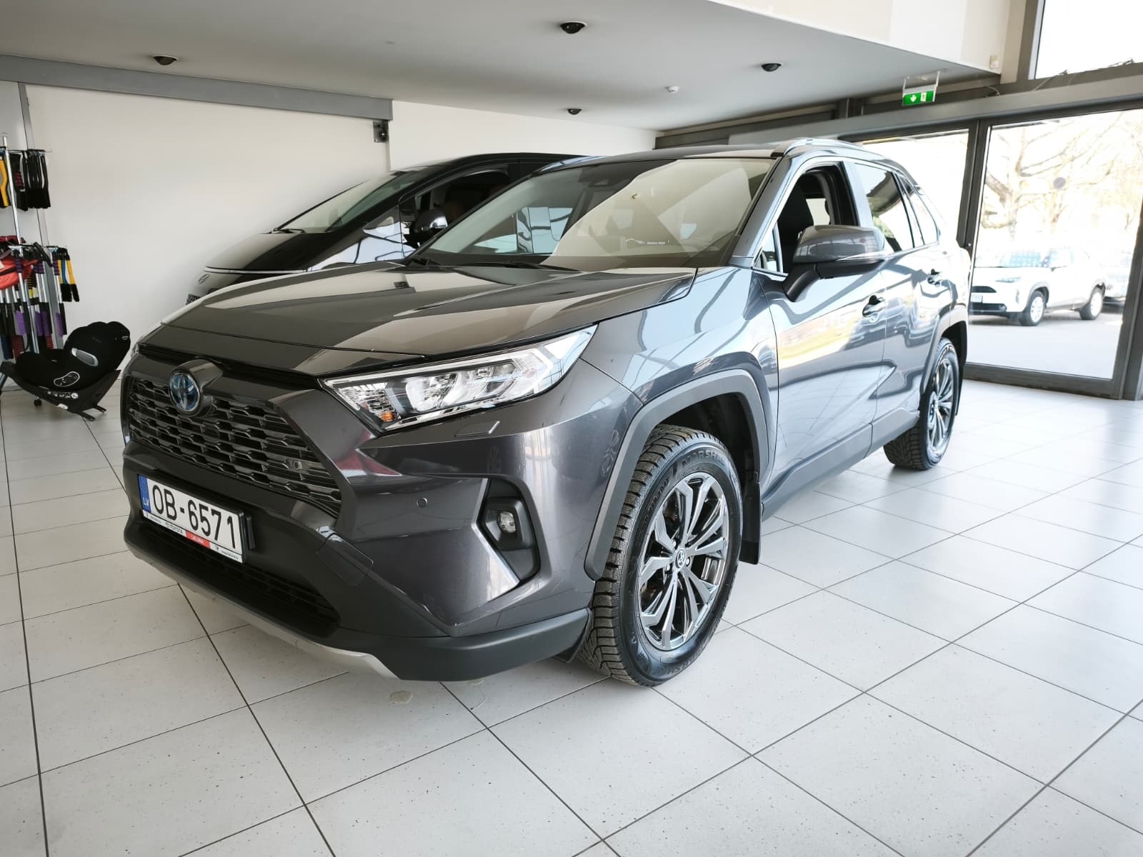 Read more about the article Toyota RAV4
