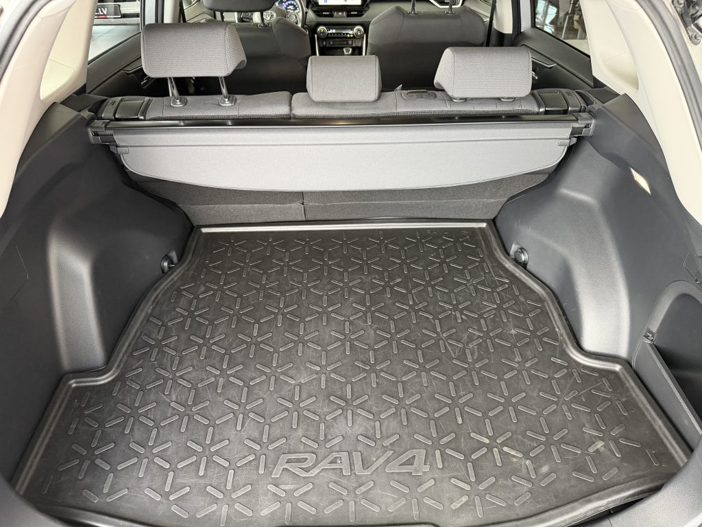 Toyota RAV4 Luxury Limited