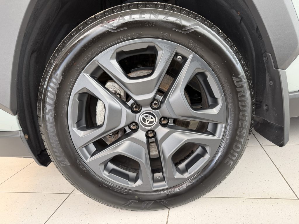 Toyota RAV4 Adventure