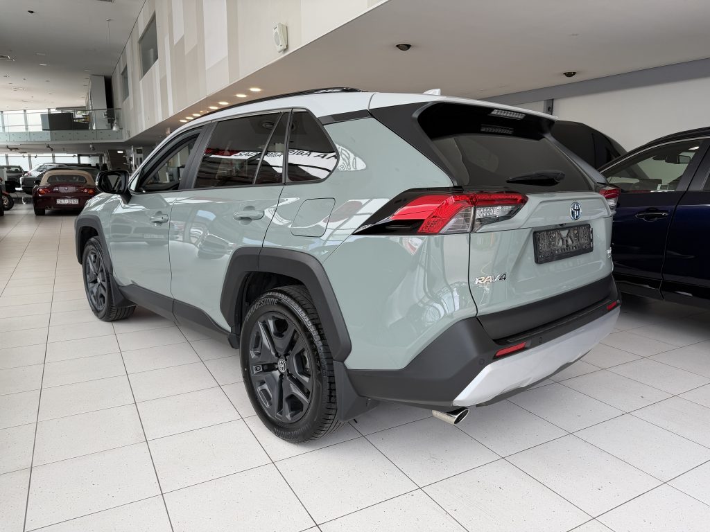 Toyota RAV4 Adventure